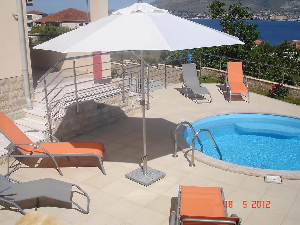 Apartment Leona With Private Pool Trogir Croatia